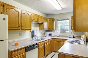 Convenient Dayton Condo w/ Grill: 4 Mi to Downtown