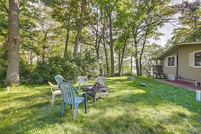 Picturesque Webster Getaway w/ On-site Lake Access