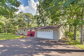 Picturesque Webster Getaway w/ On-site Lake Access