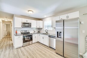 Family-friendly Tobyhanna Home: Lake & Pool Access