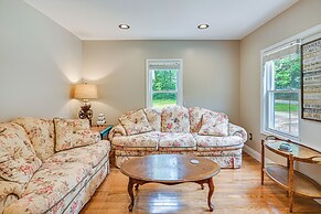 Peaceful Murray Home ~ 8 Mi to Kentucky Lake!