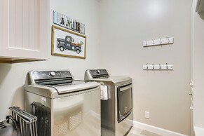 Lakefront Gem: Hot Tub, Boat Launch Near Greenwood