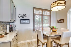 Lakefront Gem: Hot Tub, Boat Launch Near Greenwood