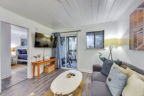 Hilton Head Condo w/ Balcony & Beach Access!