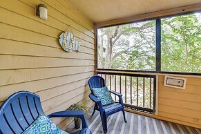 Hilton Head Condo w/ Balcony & Beach Access!