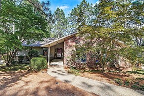 Charming Pinehurst Getaway w/ Golf Course View!