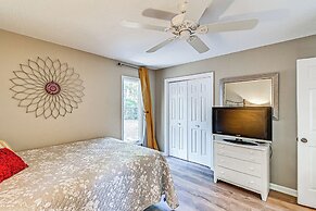 Charming Pinehurst Getaway w/ Golf Course View!