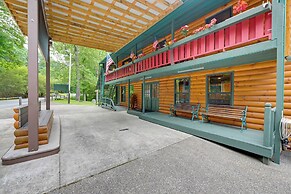 6 Mi to Town: Robbinsville Apt w/ Deck & Grill