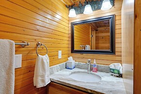 6 Mi to Town: Robbinsville Apt w/ Deck & Grill