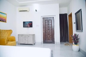 Dolly Hills Hotel