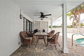 Coastal Charm: Seaside Hideaway 3 Bedroom Home by RedAwning