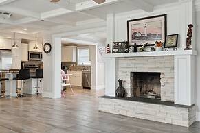 Coastal Charm: Seaside Hideaway 3 Bedroom Home by RedAwning