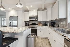 Coastal Charm: Seaside Hideaway 3 Bedroom Home by RedAwning