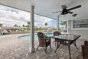 Coastal Charm: Seaside Hideaway 3 Bedroom Home by RedAwning