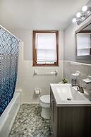 Private Pool Paradise 4 Bedroom Home by RedAwning