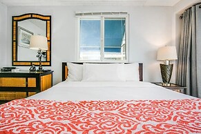 Cool Cabana At Waikiki 1 Bedroom Condo by RedAwning