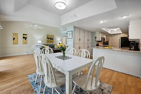 Litchfield By The Sea Amenities At The This River Club Retreat! 3 Bedr