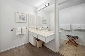 Litchfield By The Sea Amenities At The This River Club Retreat! 3 Bedr