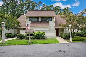 Litchfield By The Sea Amenities At The This River Club Retreat! 3 Bedr