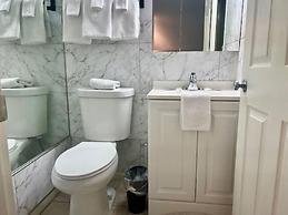 Royal Garden Resort 504 2 Bedroom Condo by RedAwning