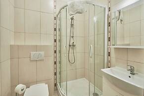 Regina Maris by Baltic Home