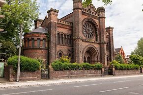 Host Stay Princes Place Apartments