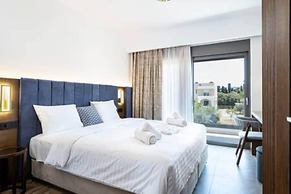 Villa Kares II by Estia