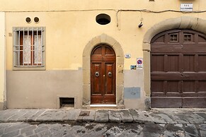 Pinzochere 16 N in Firenze