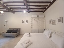 Pinzochere 16 N in Firenze