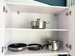 Home Away Do Quang Dau