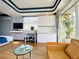 Home Away Do Quang Dau