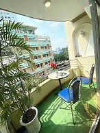 Home Away Do Quang Dau