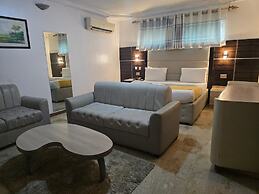 Flora Suites