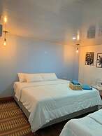 HOTEL PLAYA SURF BARÚ