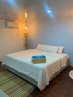 HOTEL PLAYA SURF BARÚ