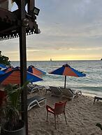 HOTEL PLAYA SURF BARÚ