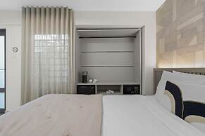 The Weekender by Otium