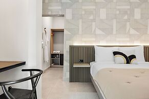 The Weekender by Otium