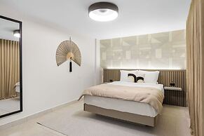 The Weekender by Otium