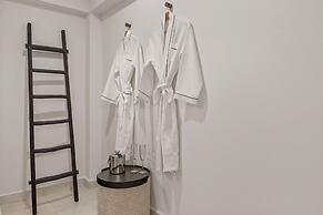 The Weekender by Otium