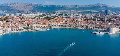 Apartments Filipovic with garden