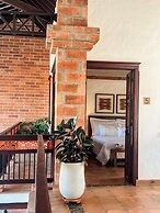 Casa Linaje Hotel Boutique - Cauca Viejo - Mayores de 10 años