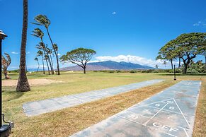 Hip Hawaiian Oceanfront Vistas