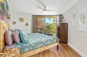 Hip Hawaiian Oceanfront Vistas