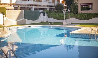 R140 - B5 Manila Resort Jardin