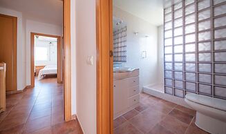 R140 - B5 Manila Resort Jardin