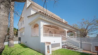 R140 - B5 Manila Resort Jardin