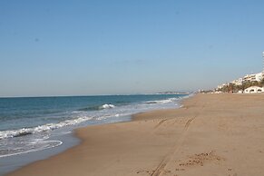 R140 - B5 Manila Resort Jardin