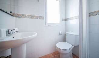 R141 - C6 Manila Resort Patio