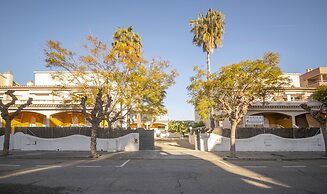 R142 - B4 Manila Resort Centrales